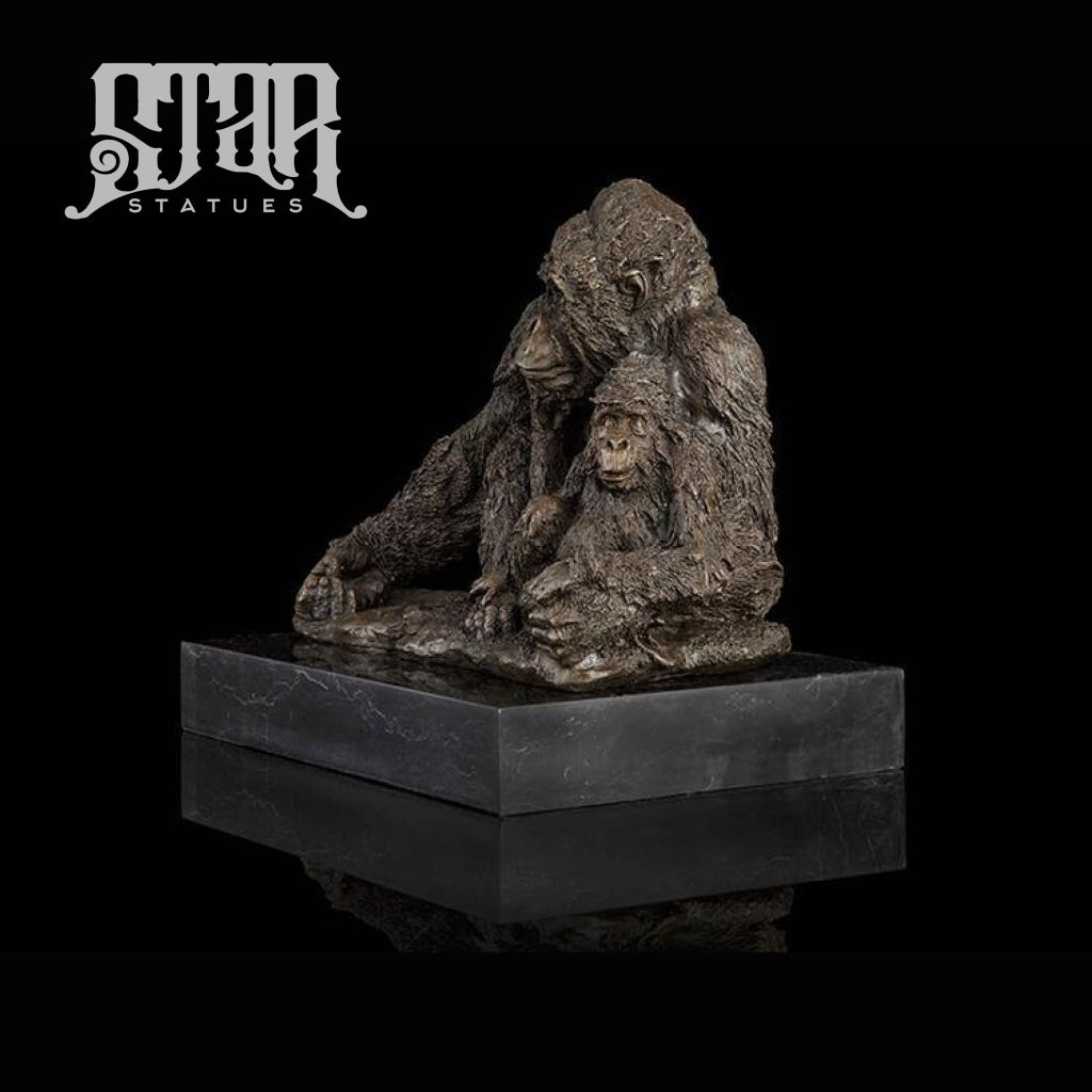 Gorilla and infant | Animal and Wildlife Sculpture | Bronze Statue - Star Statues