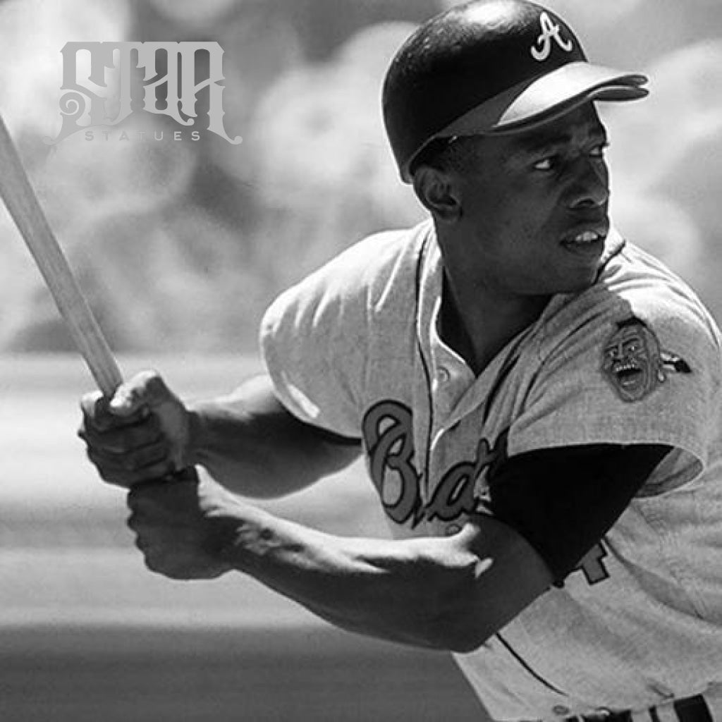 Hank Aaron Bronze Statue - Star Statues