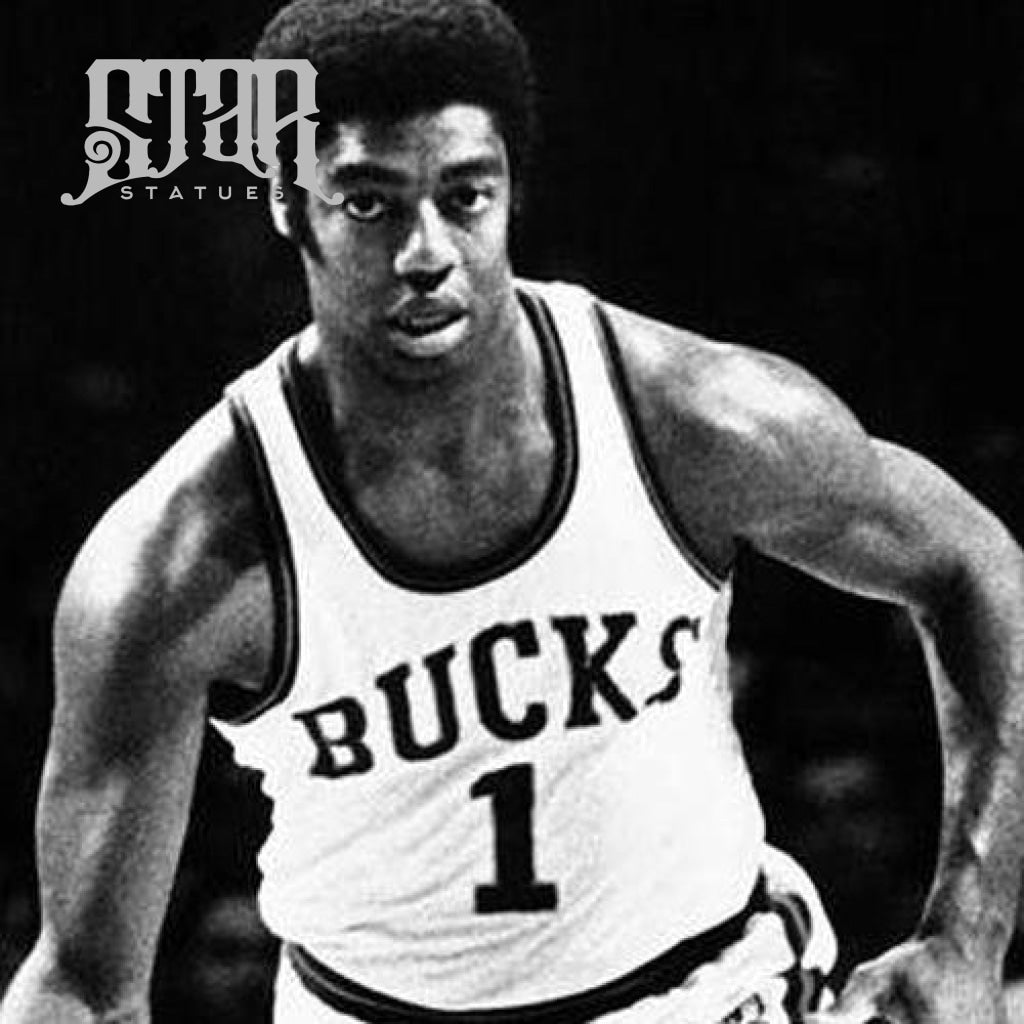 Oscar Robertson Bronze Statue Star Statues