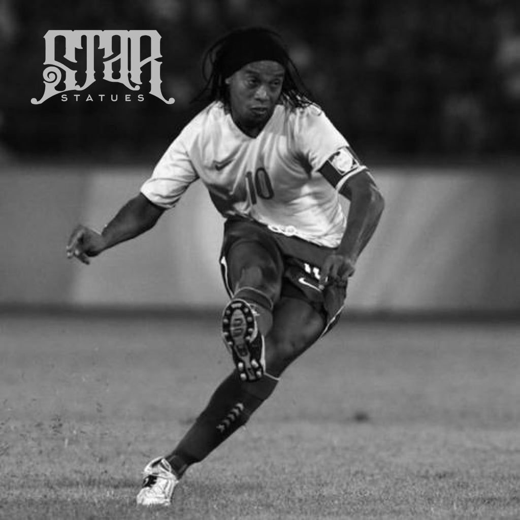 Ronaldinho Bronze Statue - Star Statues
