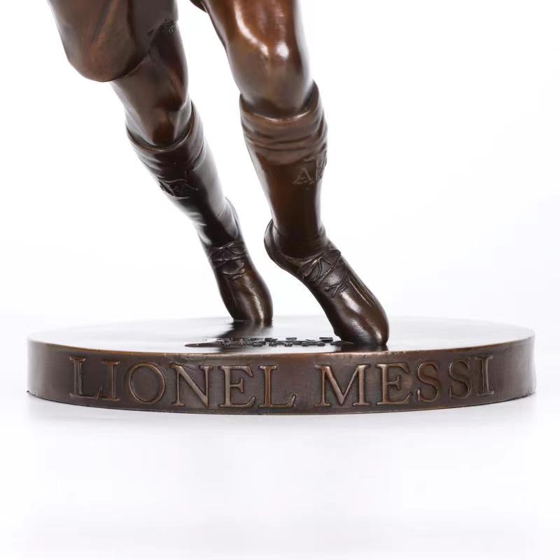 Lionel Messi Statue Figurine 10