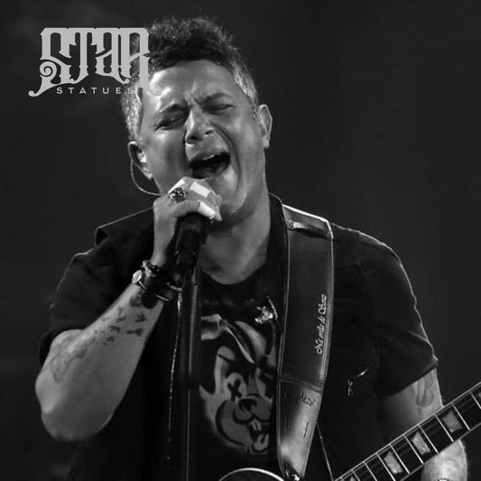 Alejandro Sanz Bronze Statue - Star Statues