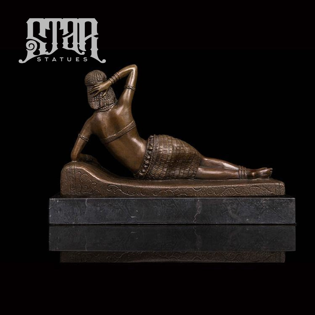 Ancient Lady | Western Art Sculpture | Bronze Statue - Star Statues